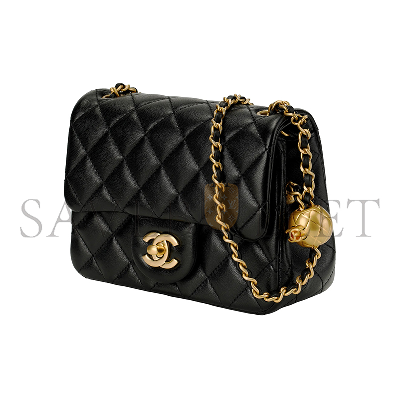 CHANEL LITTLE GOLD BALL SQUARE FLAP BAG AS1786 (17*13.5*8cm)