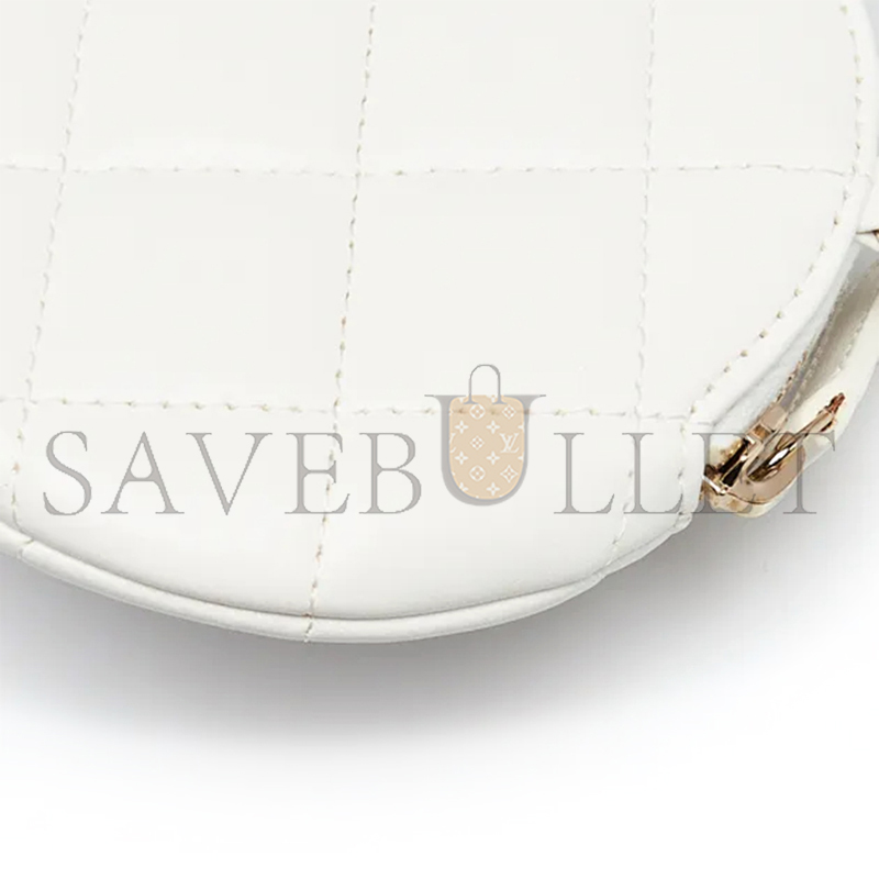 CHANEL ROUND CAMELLIA BOUQUET CLUTCH WITH CHAIN 1096754 (11*11*3cm)